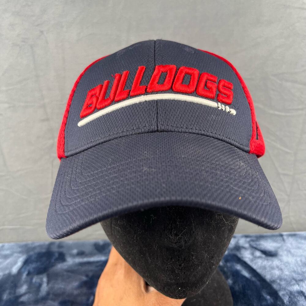 Fresno State Bulldogs Hat Russell Strapback Mesh Thick Spellout Performance D1